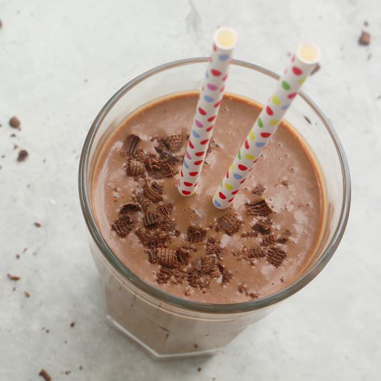 Healthy Chocolate Date Smoothie