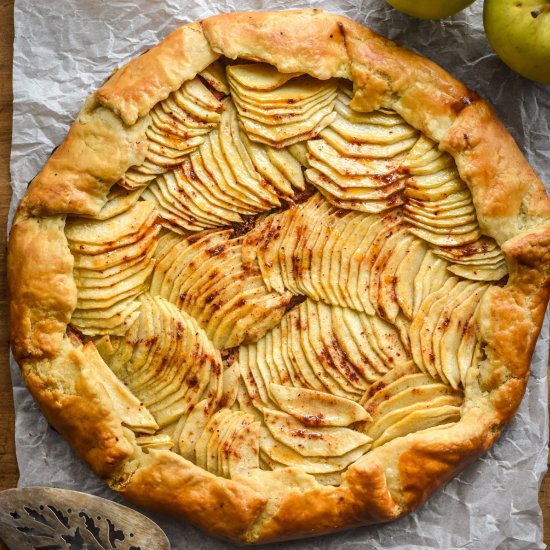 Apple Cinnamon Galette