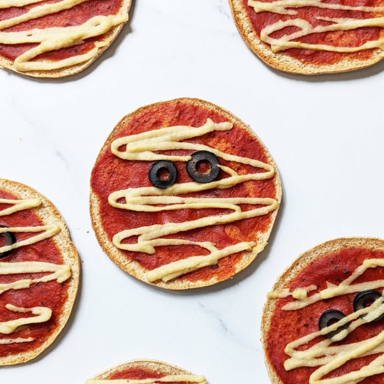 Mini Vegan Halloween Pizzas