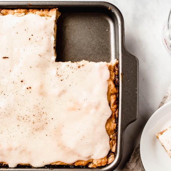 Apple Slab Pie With Icing