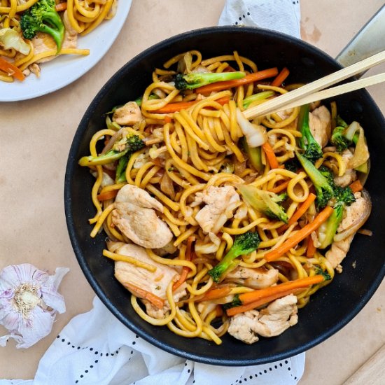 Chicken Noodle Stir Fry