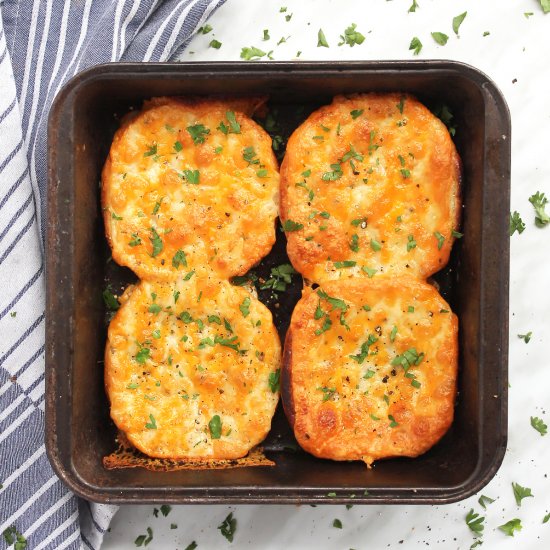 Homemade Easy Cheesy Garlic Bread