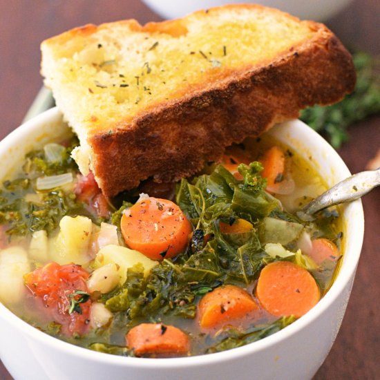 Tuscan Kale Soup