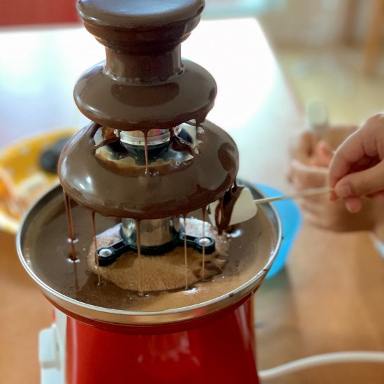 Chocolate Fountain Fondue Challenge