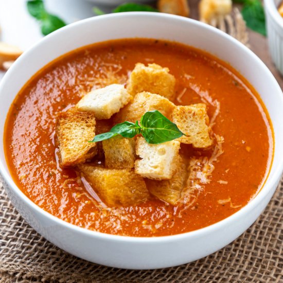 Vegan Tomato Basil Soup