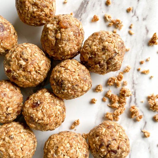 Oatmeal Cookie Energy Balls