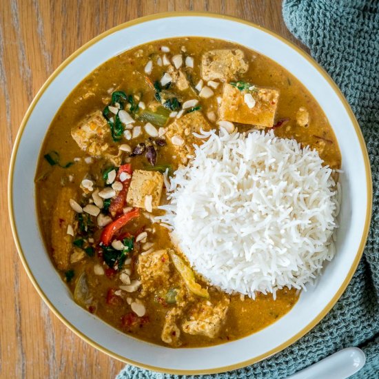 Vegan Thai Peanut Curry