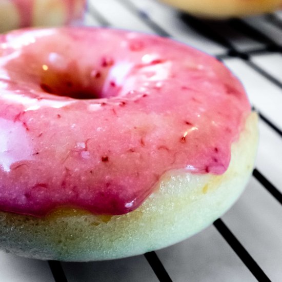 strawberry and champagne donuts