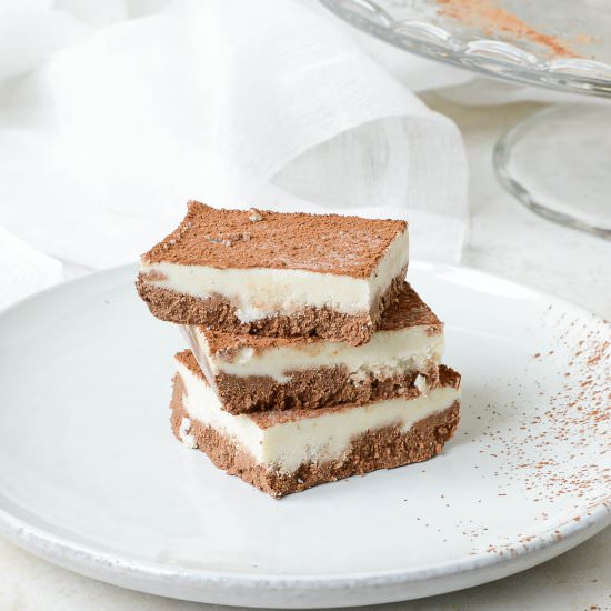 VEGAN TIRAMISU FUDGE