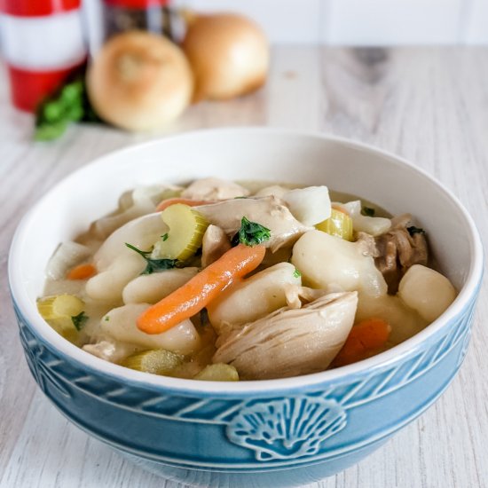 Easy Chicken & Dumplings