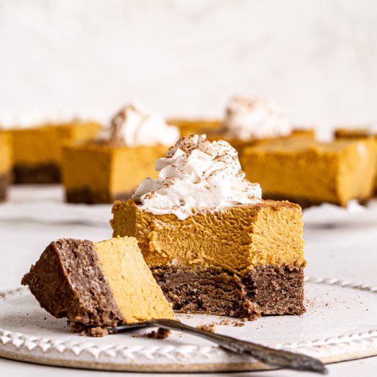 Vegan Pumpkin Cheesecake Bars