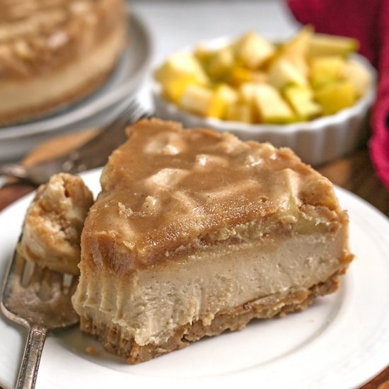 Paleo Vegan Caramel Apple Cheesecake