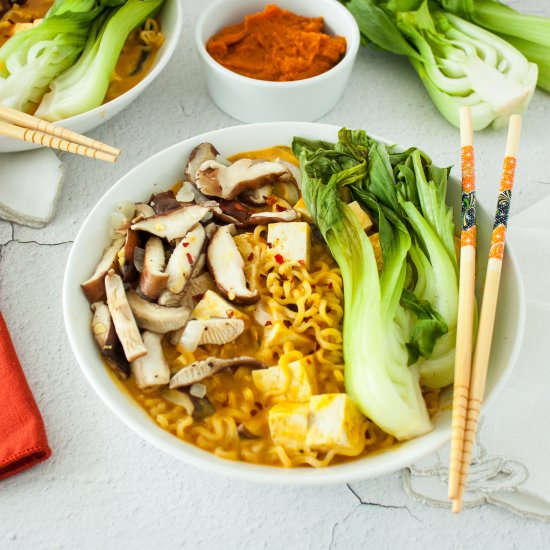 Vegan Spicy Pumpkin Ramen