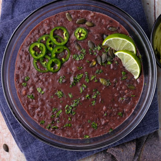 Creamy refried black beans