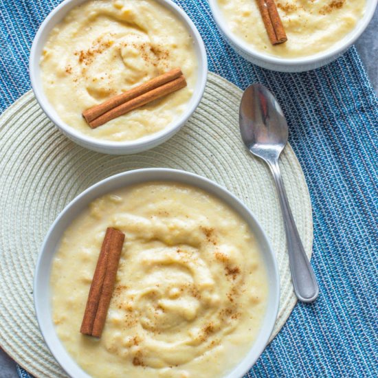 Cornmeal Porridge with Hominy Corn