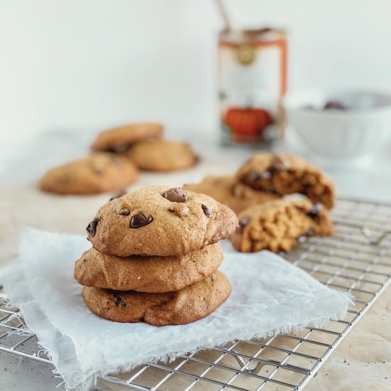 Pumpkin Chocolate Chip Cookies