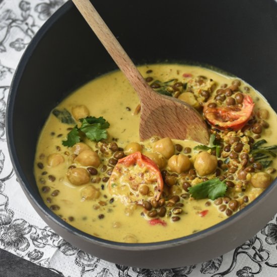 Red lentil & chickpea dhal