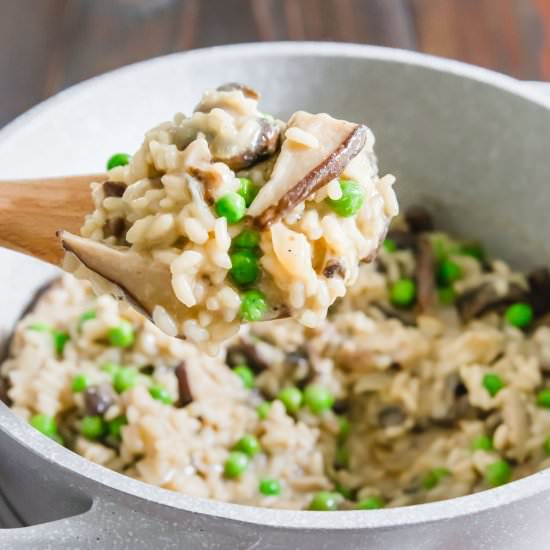 Creamy Vegan Mushroom Risotto