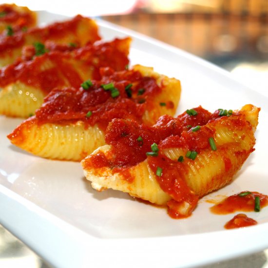 Ricotta Stuffed Shells