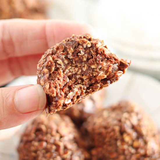 Chocolate Coconut Macaroons