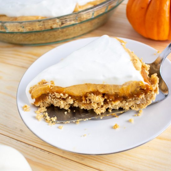 Triple Layer Pumpkin Pudding Pie