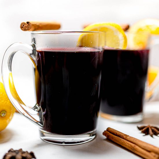 Vanilla Chai Spiced Mulled Wine