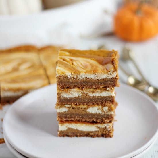 Pumpkin spice cheesecake bars