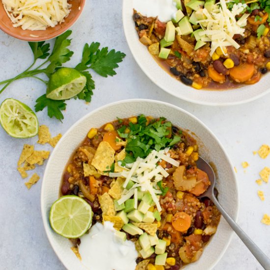 Mexican Quinoa Stew [vegan]