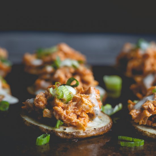 Healthy Buffalo Chicken Sliders