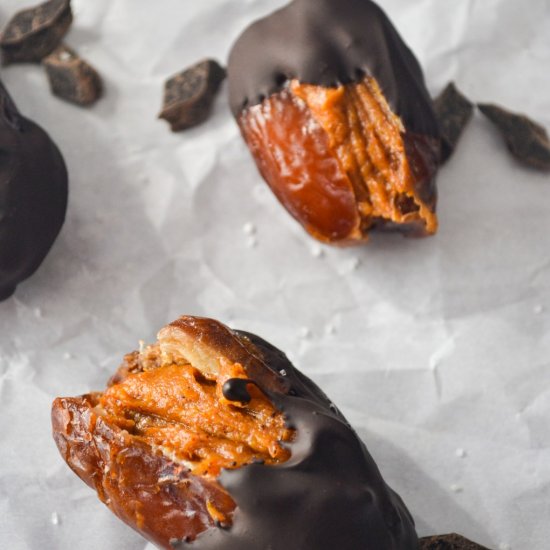 Pumpkin Pie Stuffed Dates