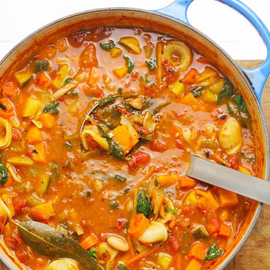 Italian Minestrone Soup with Pesto