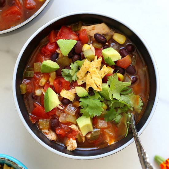 Healthy Chicken Tortilla Soup