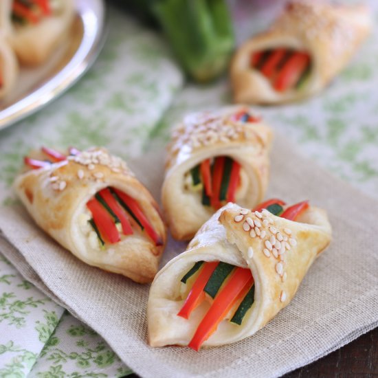 Puff Pastry Summer Vegetables Rolls