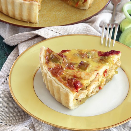 Chicken, Leeks ‘n Peppers Quiche