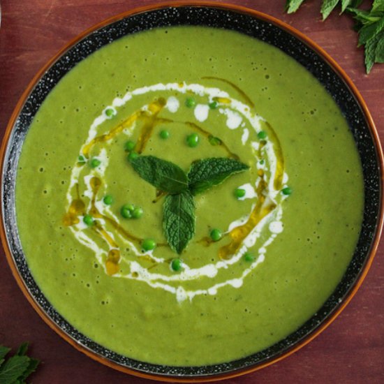 Easy Vegan Pea and Mint Soup