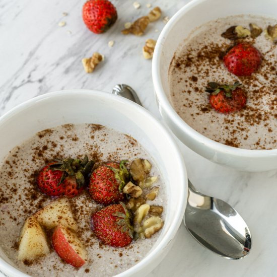 Raw Apple Porridge w/ Strawberries