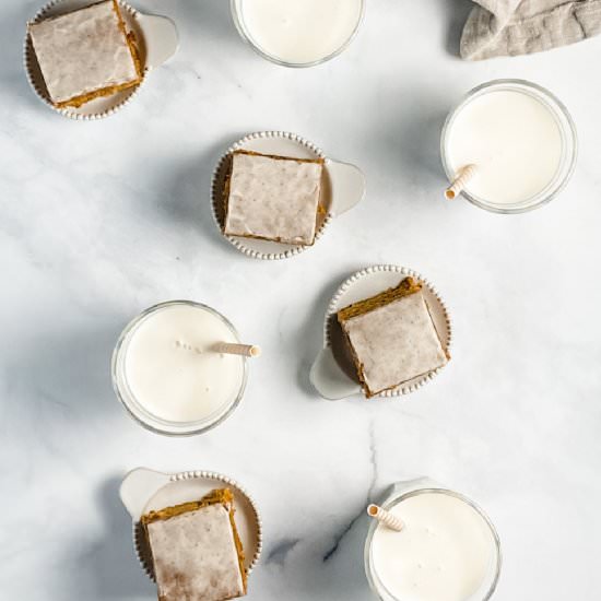 vegan pumpkin snack cake