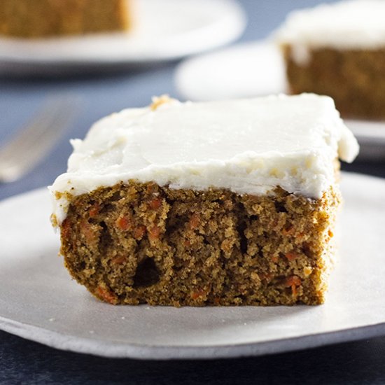 The Best Vegan Carrot Cake