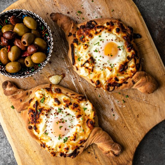 Georgian Cheese Bread – Khachapuri