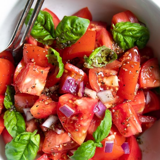 Tomato Basil Salad