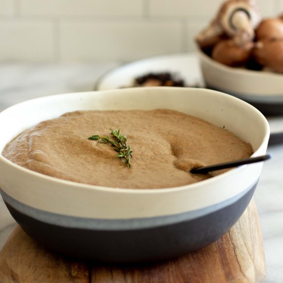 Vegan Mushroom Gravy