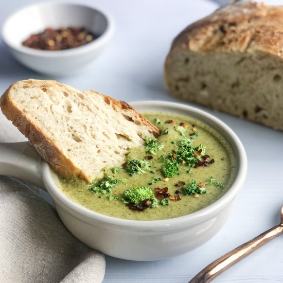 Vegan Broccoli Cheese Soup