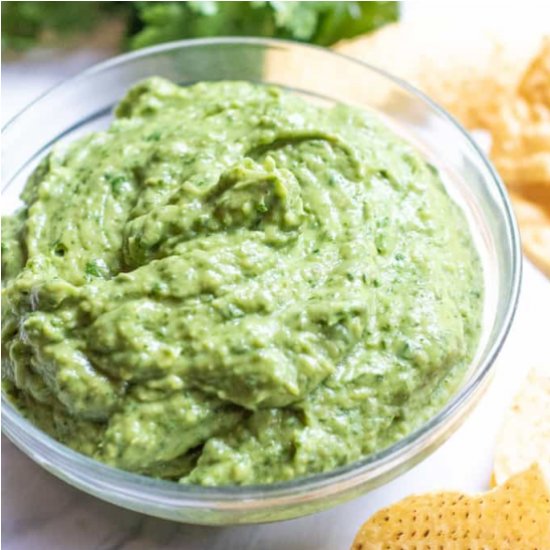 Fresh Spinach Guacamole