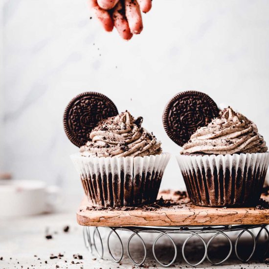 Vegan Oreo Cupcakes