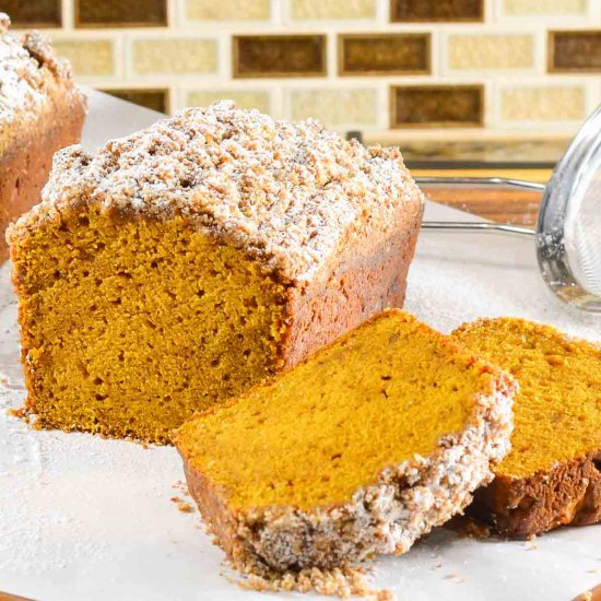 Pumpkin Bread with Streusel