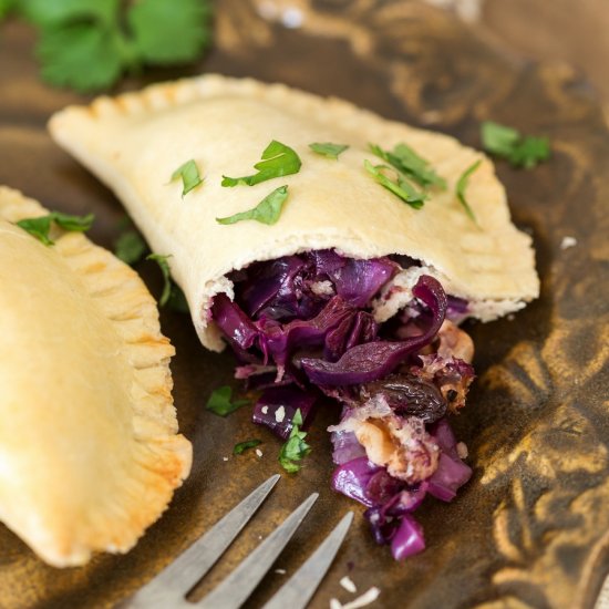 Red cabbage empanadas