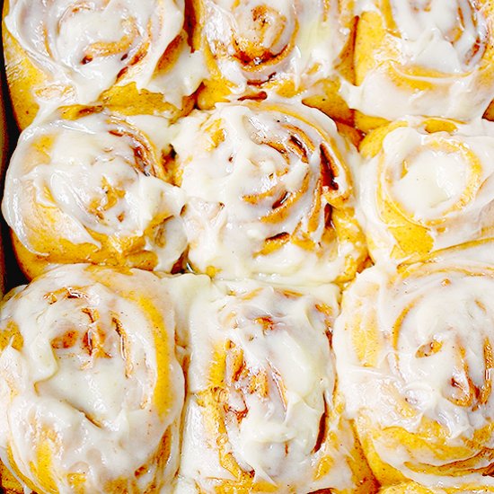 Pumpkin cinnamon rolls