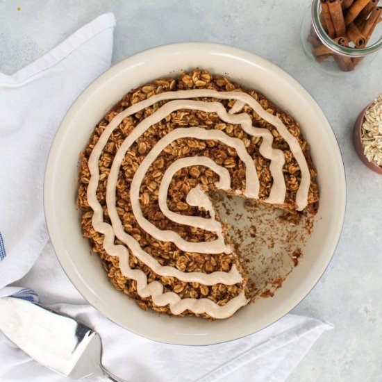 Baked Cinnamon Roll Oatmeal Recipe