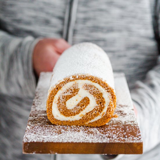 Pumpkin Roll with Cream Cheese Fill