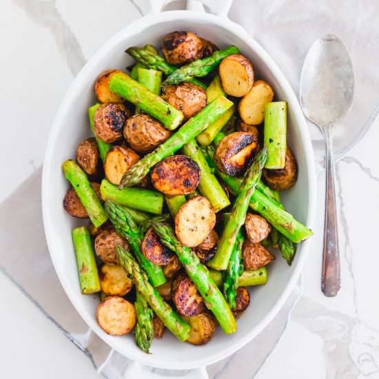 Roasted Potatoes & Asparagus